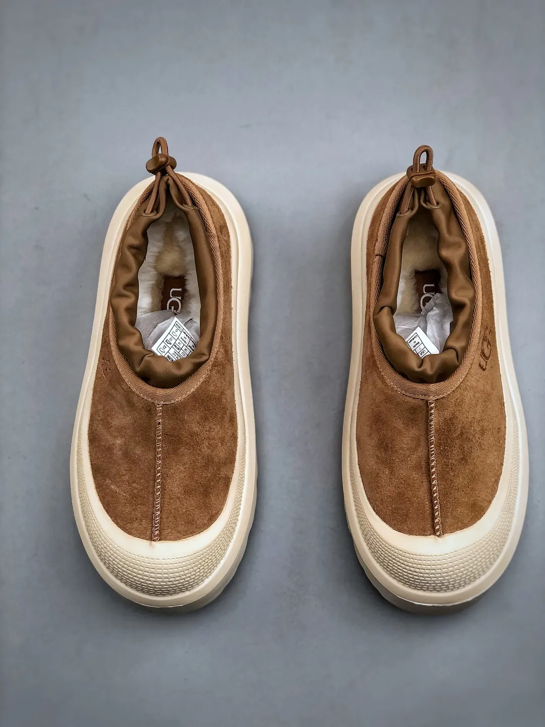 Local self-pickup 💰560 supports store delivery. Same style as Wang Yibo, the latest official revision and new style! The platform is exclusively for foreign trade UGG Tasman GTX winter neutral small potato snow shoes 1172790 Produced by the ten-year-old brand shoemaking factory production line. Pay attention to every detail. Longfeng A-grade genuine sheep fur is integrated. Created in full compliance with the ZP process. Size: 37-45